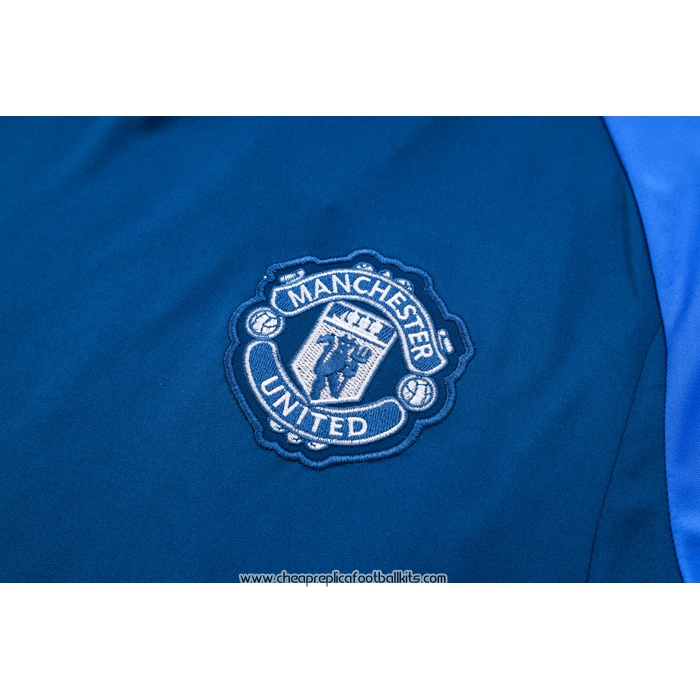 Tracksuit
 Manchester United 2023-2024 Short Sleeve
 Blue
 - Shorts

